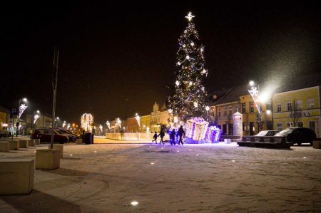 rynek ratusz w korniku galeria 4