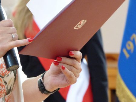 Związek Nauczycielstwa Polskiego: apeluje o odwołanie egzaminów kwietniowych i majowych. nauczyciele