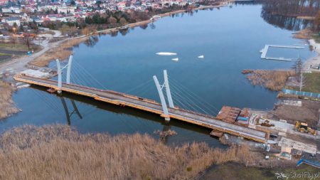 Radny Powiatowy nie poparł, przekazania dofinansowania na budowę kładki w Kórniku. Shotfly.pl Kórnik - Promenada