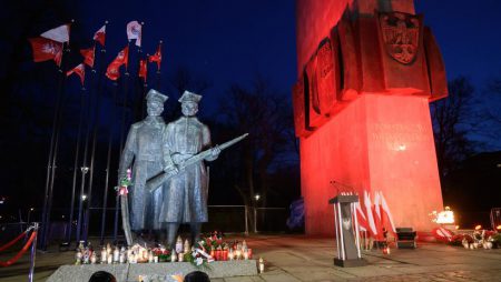 pomnik Powstañców Wielkopolskich 27 grudnia