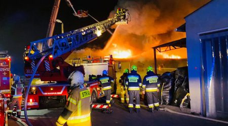 robakowo ulica poznańska pożar hali