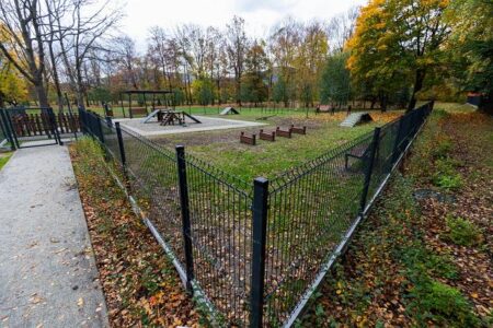 z29082254Q2CWybieg dla psow w bielskiej Olszowce