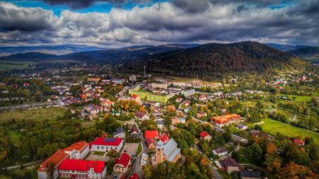 Radni Miasta i Gminy Kórnik przyznali pomoc finansową dla Gminy Stronie Śląskie. Stronie Śląskie