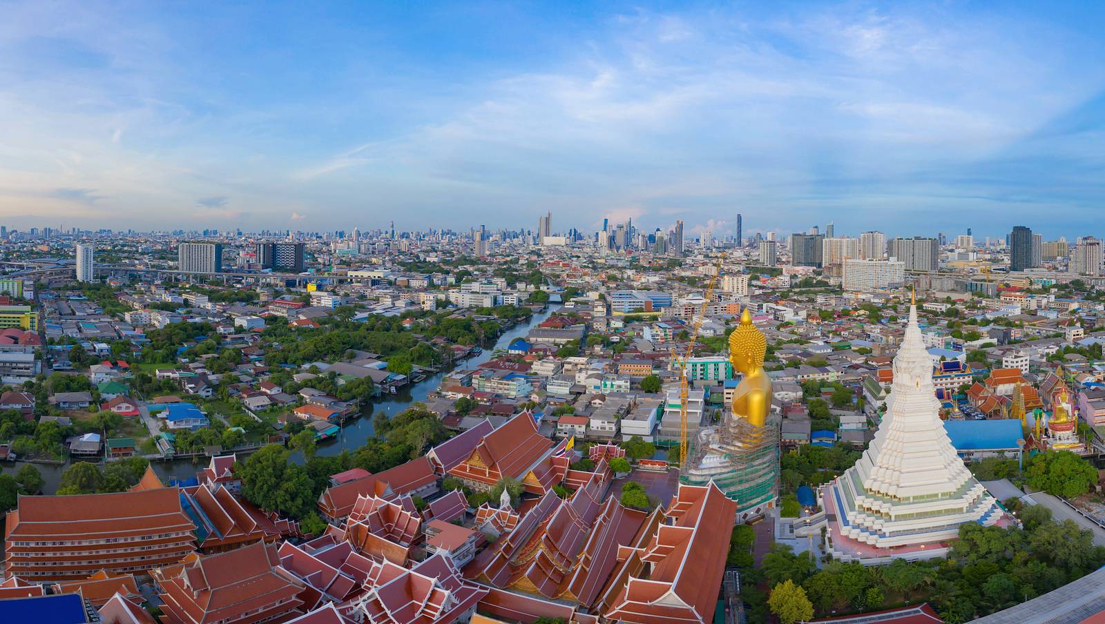 bangkok-downtown-thailand-in-urban-city-in-asia-2024-10-20-04-54-38-utc.jpg