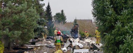 pożar dachowa osp robakowo osp kamionki osp kórnik, pożar budynku