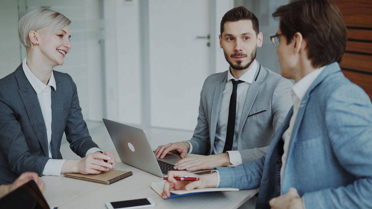 Jak przygotować firmę do wdrożenia systemu ERP? pexels silverkblack 36733315 wp